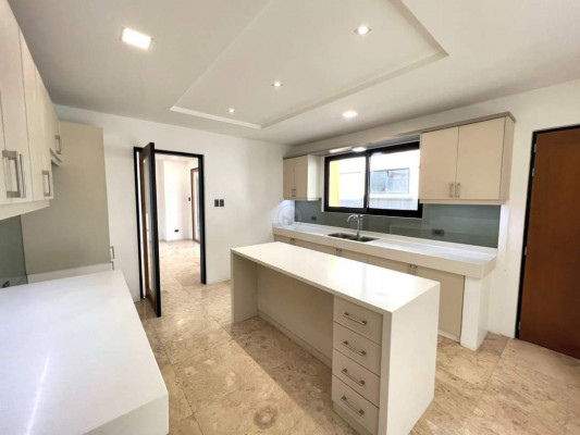 Glorious Elegant House And Lot For Sale In Phoenix Heights