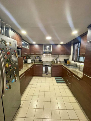 House with Pool for Sale in Lapu lapu