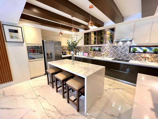 A Statuesque Designer Home in Multinational Village
