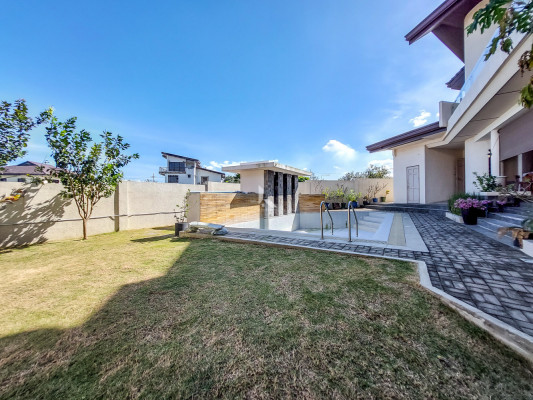 Australian Architecture Modern Corner House and Lot for Sale