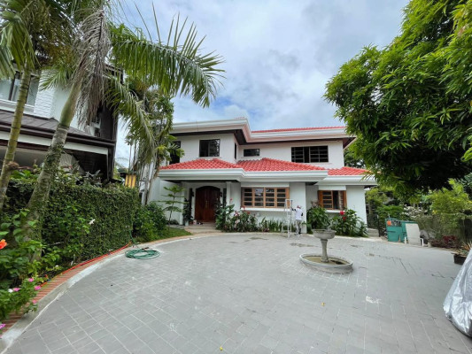 A Magnificent House and Lot for Sale in Ayala Alabang Village