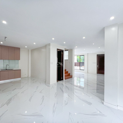 Stunning Modern Industrial House and Lot For Sale