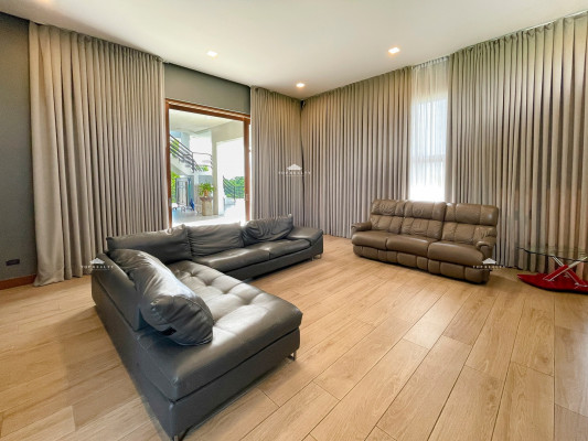 Parkridge Estate Subdivision Valley | Breathtaking Industrial Mansion House