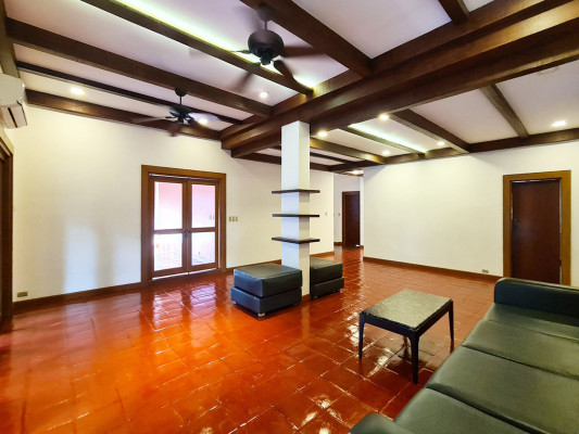 Delightful 607sqm 2-storey Home for Sale in Alabang Hills