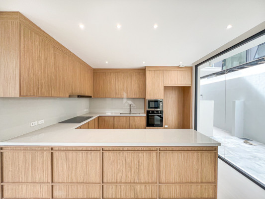 Breathtaking Modern Contemporary House and Lot For Sale in Tivoli Royale
