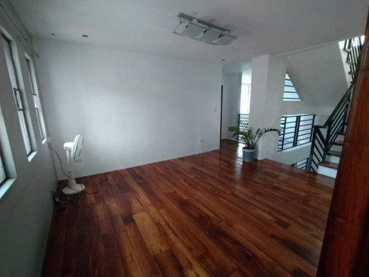 HOUSE FOR RENT OR SALE IN BF RESORT VILLAGE, LAS PIÑAS CITY
