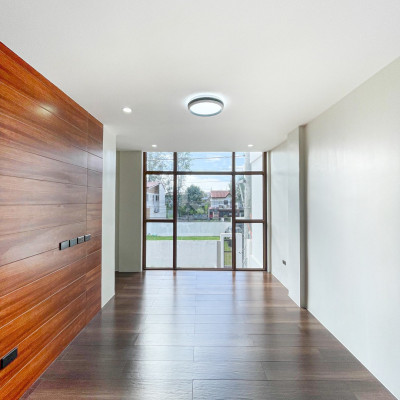 Notable Modern Contemporary House and Lot For Sale