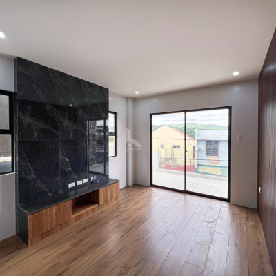 Vast Modern Contemporary House and Lot
