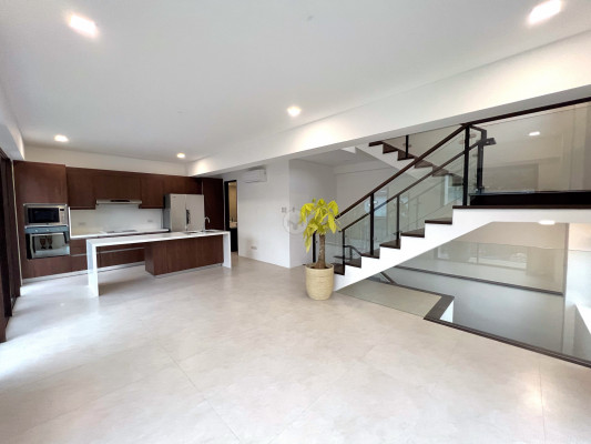 Graceful Brand New Townhouse For Sale In Quezon City