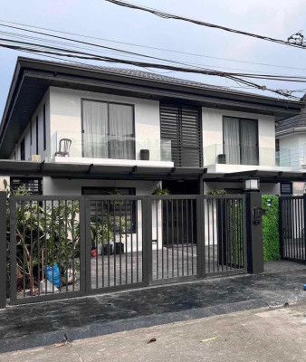 A Prime Spacious House and Lot for Sale in Loyola Grand Villas