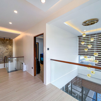 Pleasing Multilevel Modern Contemporary House and Lot For Sale