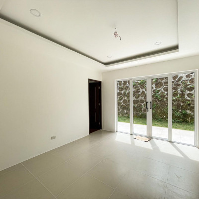 Spacious Contemporary Home for sale in Sun Valley Estates, Antipolo City