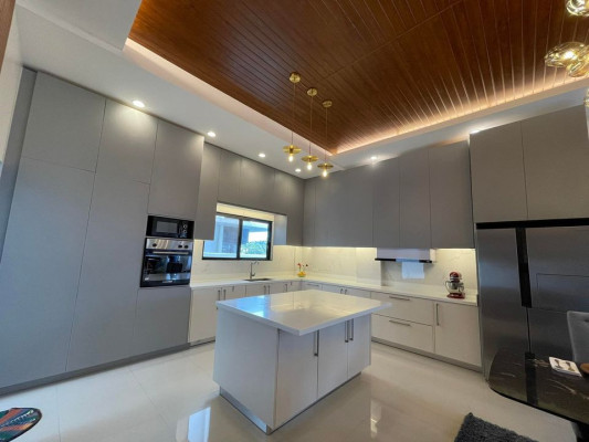 House and Lot in Venare Nuvali (Ayala Land) for Sale