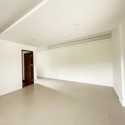 Spacious Contemporary Home for sale in Sun Valley Estates, Antipolo City