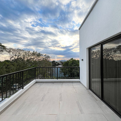 Picturesque Fully Furnished House and Lot with Stunning Landscape For Sale