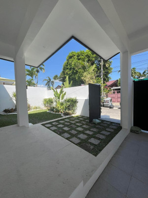 A Marvelous House and Lot for Sale in BF Homes, Parañaque