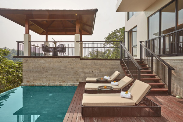 Jaw-Dropping Spectacular Villa for Sale in Lipa, Batangas