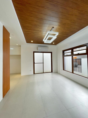 Brand New Modern Corner House w/ Pool for Sale in Greenwoods Executive Village
