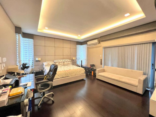 Filinvest 2 QC House & Lot For Sale in Batasan Hills