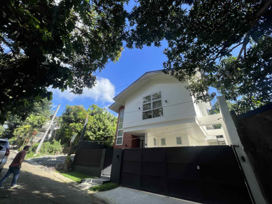 Fabulous 4-Bedroom House for Sale in in Filinvest Heights
