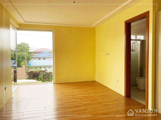 HOUSE AND LOT FOR SALE IN QUEZON CITY