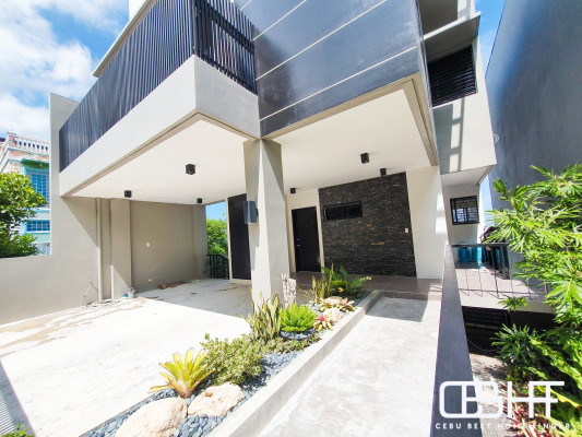 Overlooking & Semi Furnished Modern Tropical House for Sale