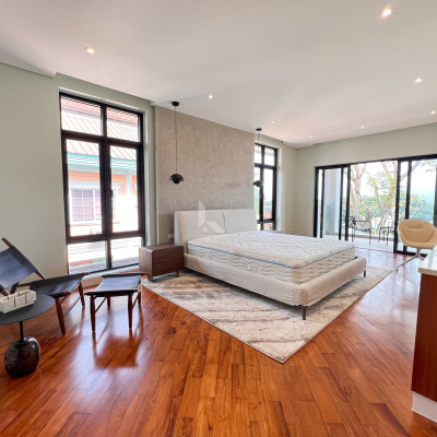 Stunning Brand New Premium House with Infinity Pool For Sale