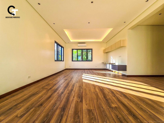 Brand New Elegant Nature Vibe Modern Design House and Lot Location: Alabang Hill
