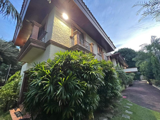 A Beautiful Mediterranean Revival Home in Ayala Alabang