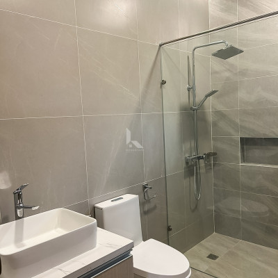 Bright and Spacious 2-Storey House and Lot For Sale