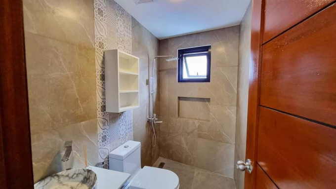 HOUSE FOR SALE IN TALISAY CEBU