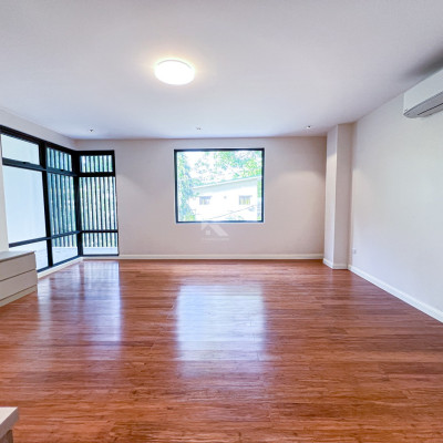 Impeccable Modern Industrial House and Lot For Sale