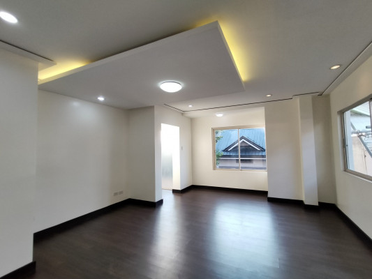 House for Sale in Bf Homes Las Pinas