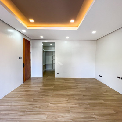 Bespoke Modern Tropical Corner House and Lot For Sale