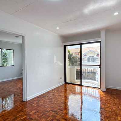 Classy Contemporary Corner House and Lot For Sale