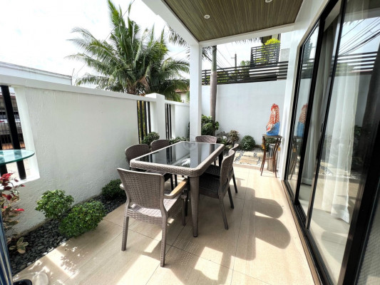 Stylish Immaculate House and Lot for Sale