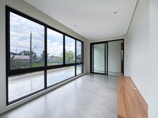 Stunning Modern Industrial House and Lot for Sale