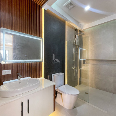 Sophisticated Modern Industrial House and Lot For Sale