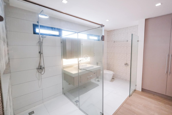Explore this Brand-New 3-Storey House in Greenheights Village