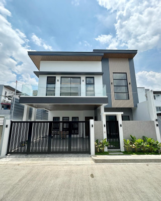Brand New Modern House for Sale in Greenwoods Executive Village