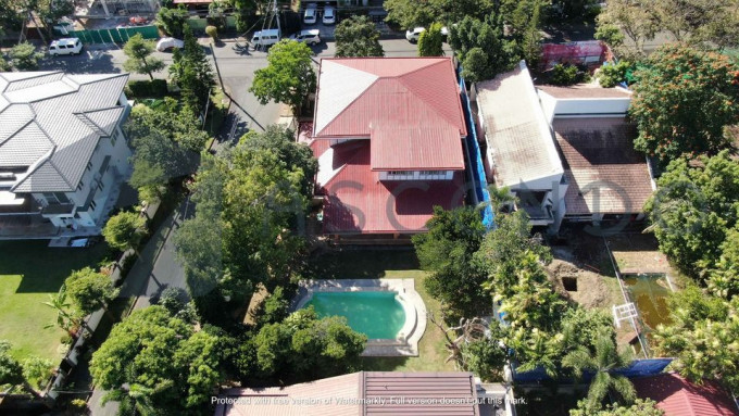 House and Lot for Sale in Alabang Hills