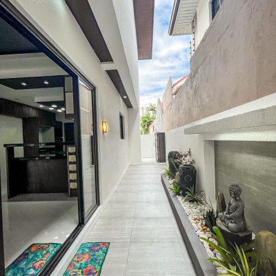 Modern Home for Sale in Greenwoods Executive Village, Pasig City