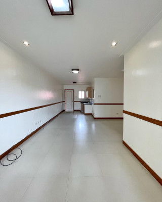 Pre-owned House for Sale in Ayala Alabang Village