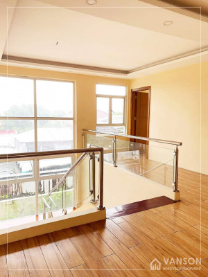 HOUSE AND LOT FOR SALE IN QUEZON CITY