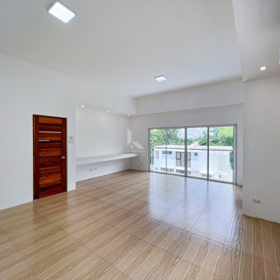 Vast Modern Contemporary House and Lot For Sale
