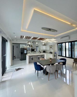 Pristine Beautiful Modern corner House for Sale