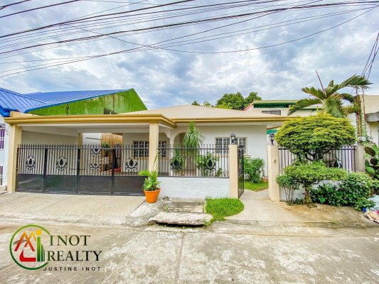 Newly Renovated Bungalow House For Sale in BF Resort Village Las Pinas City