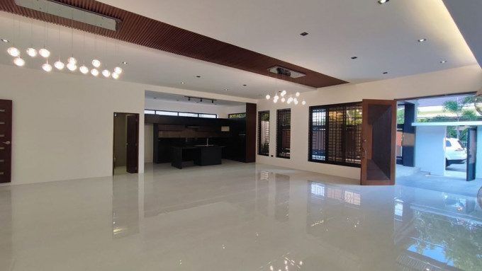 Brandnew modern Bungalow House For Sale