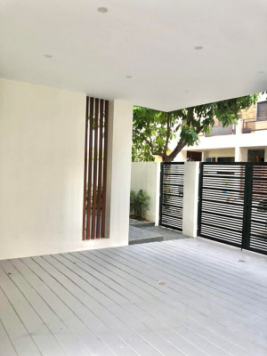 Greenwoods House and Lot for Sale Brand New