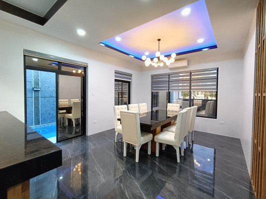 Modern Architecture Design House for Sale in Fil- am Friendship Rd. Angeles City